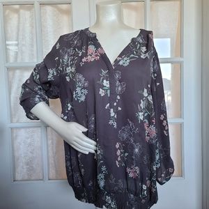 Maurices blouse in women's size 1